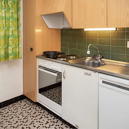 Porthos 37 By Interhome アパート